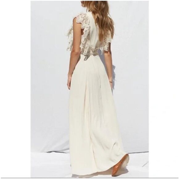 Jen’s pirate booty poppy wrap dress. - Picture 5 of 11